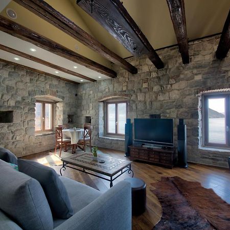Kazerma Apartment Perast Esterno foto